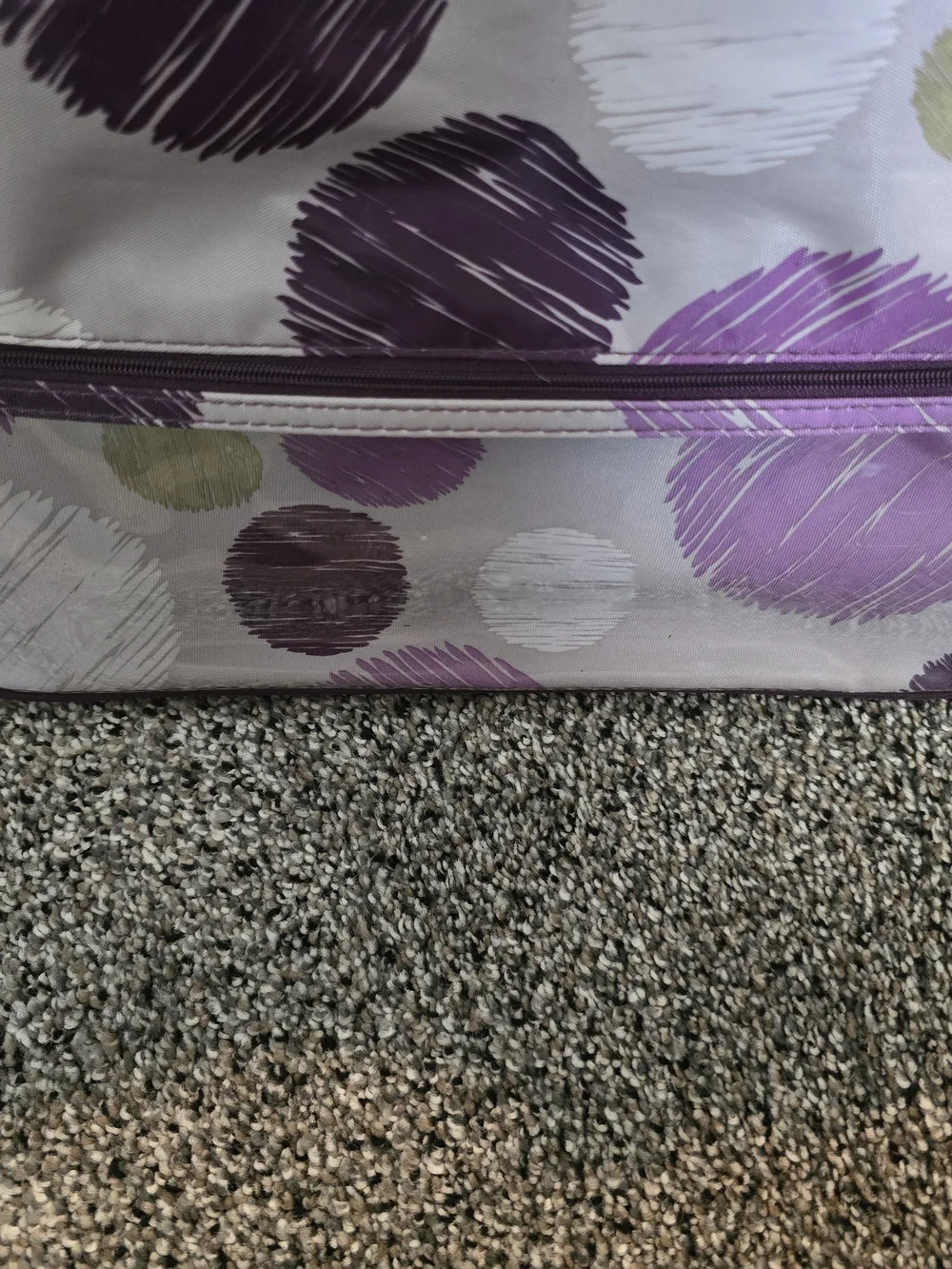 Thirty-One True Beauty Bag in Sketchy Dot Print Travel/MakeUp/Hair Accs - EUC